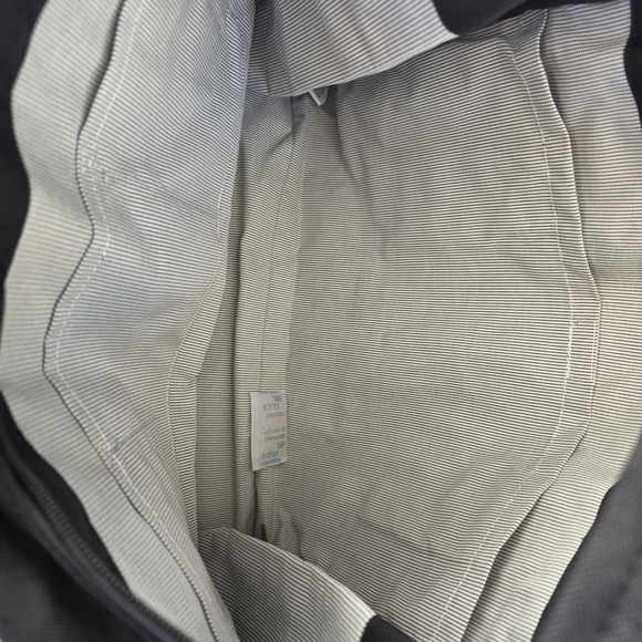 Carhartt Black Horizontal Zip Tote Rain Defender - Picture 5 of 5